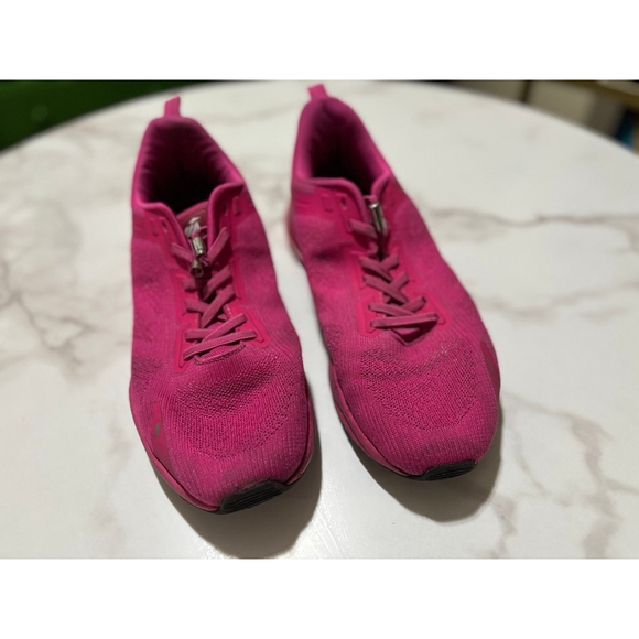 Avia Shoes - Avia shoes
